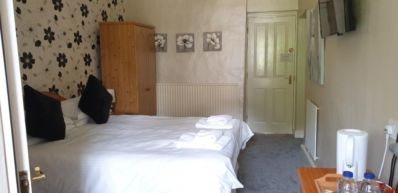 George Washington Inn Carnforth Szoba fotó